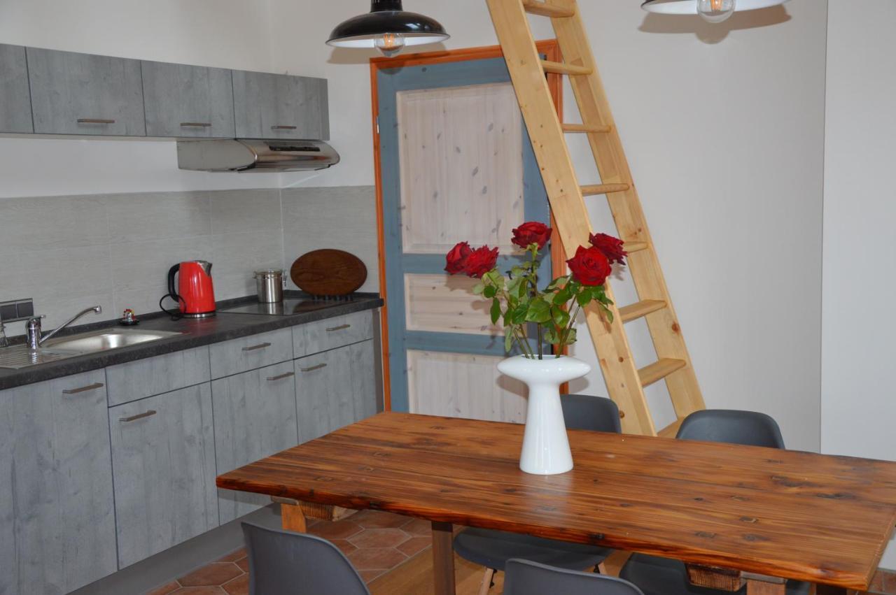 Dreiseitenhof Radebeul Extérieur photo